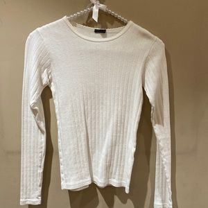 Brandy Melville white long sleeve shirt
